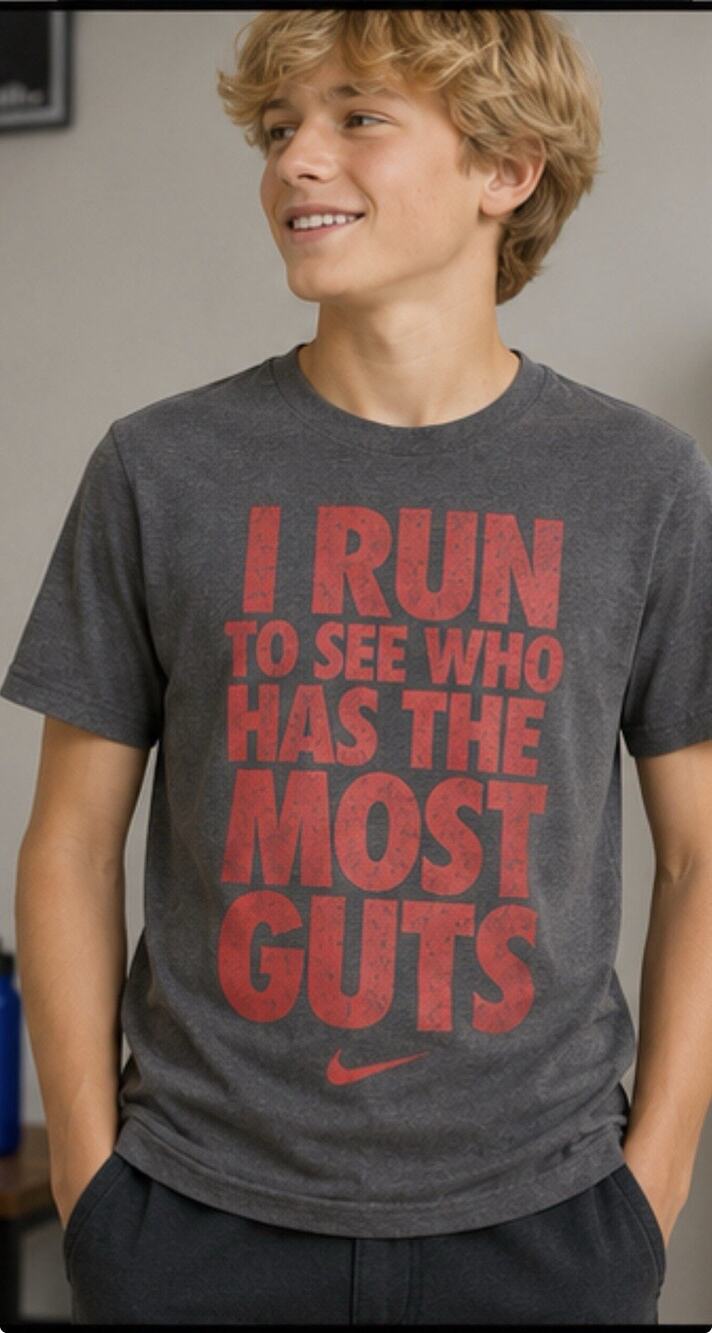 Nike I Run To See Who Has The Most Guts Gray Small Tee